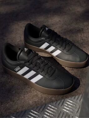 Adidas VL Court 3.0 Black White Gum Sneakers NWT Men’s 12 ID6286